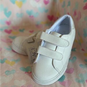 The Children's Place White Kids school Shoes sneakers size 9 T